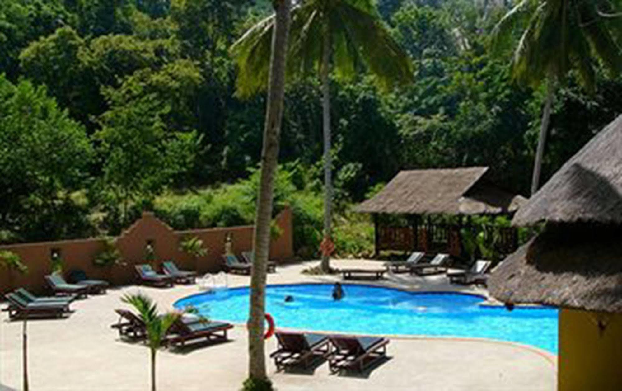 Phi Phi Bayview Premier Resort Екстер'єр фото